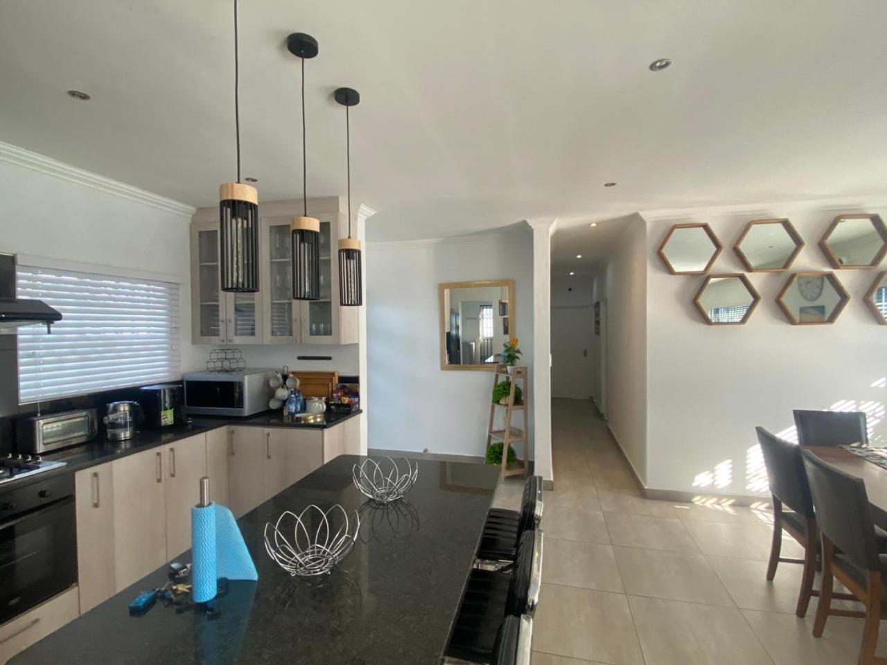 Holiday home 32 On Gill Road Self Catering *